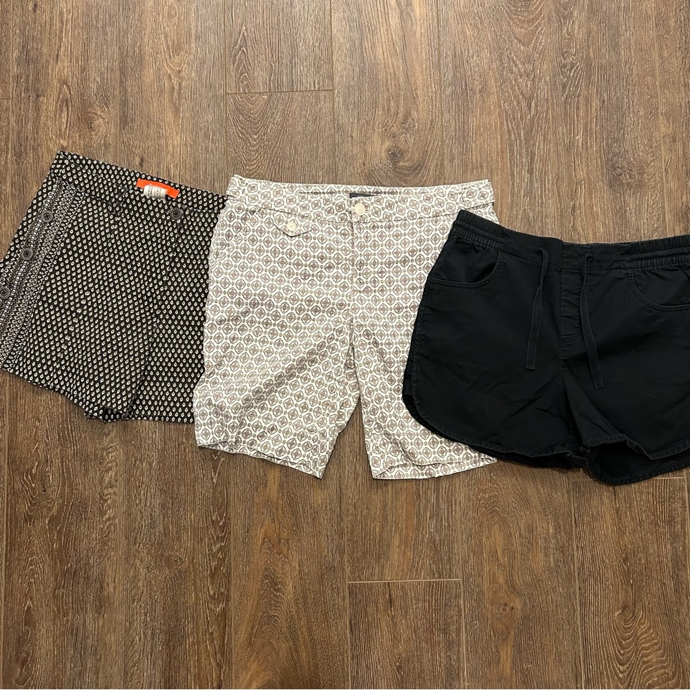 Stylish Women's Shorts. 3 pairs. Size 10 Anthropologie. Level 99. Eddie Bauer.